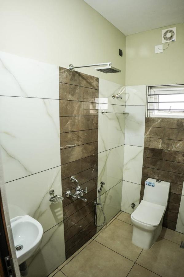 Zennova Furnished Apartment Alappuzha Εξωτερικό φωτογραφία